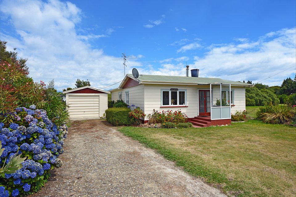 House for rent Upper Moutere 6 Cliff Road, Tasman myRent.co.nz