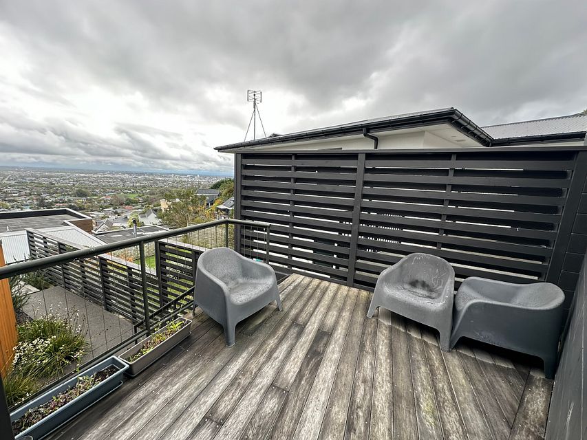 Townhouse for rent Christchurch 14A Lookaway Place, Huntsbury