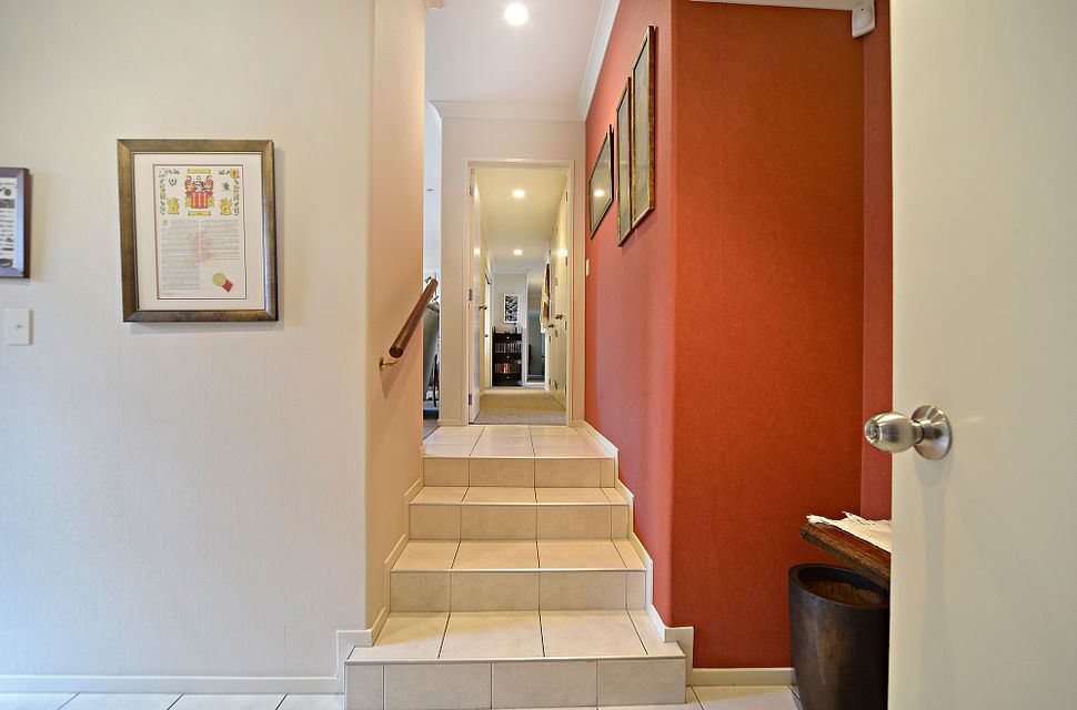 House for rent Auckland 32 Maybole Drive, Flat Bush myRent.co.nz