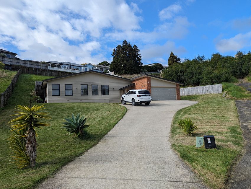 House for rent Pukekohe 44 Cape Vista Crescent, Pukekohe myRent.co.nz