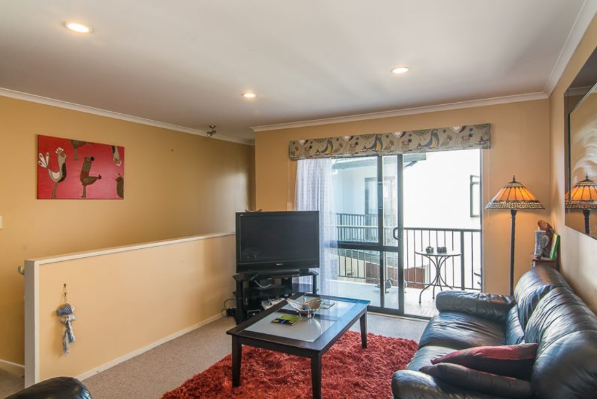 Townhouse for rent Paraparaumu 4/51 MacLean Street, Paraparaumu Beach myRent.co.nz