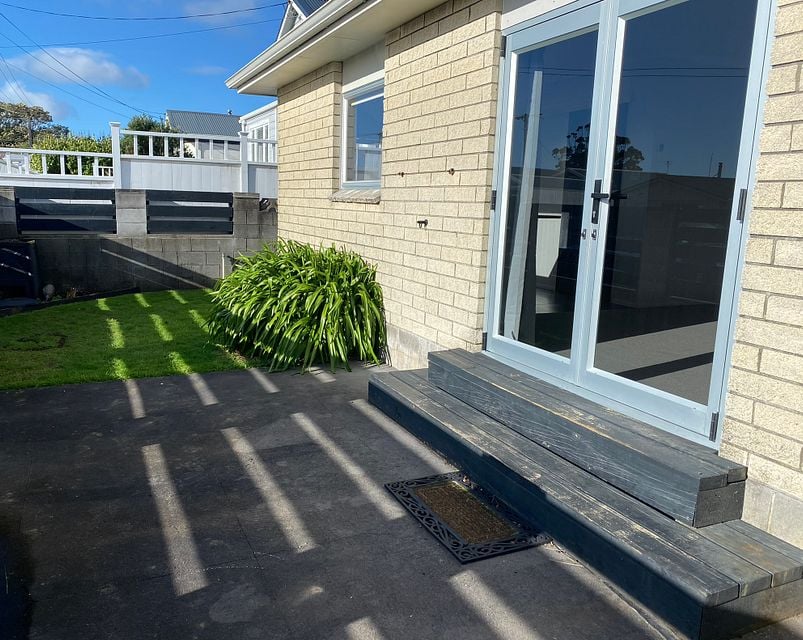 Unit for rent New Plymouth 3/10 Karamu Street, Strandon myRent.co.nz