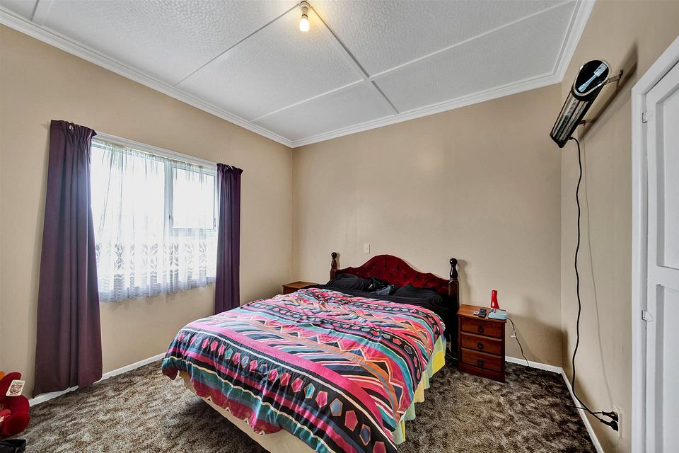 House for rent Stratford 11 Kent Terrace, Midhirst myRent.co.nz