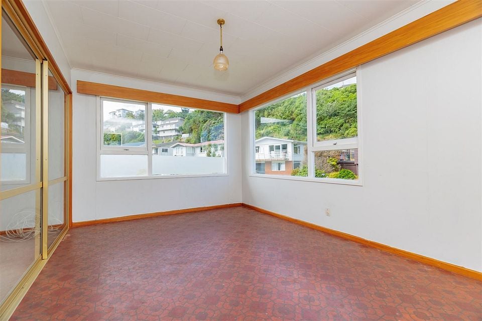 House for rent Wellington 15 Cortina Avenue, Johnsonville myRent.co.nz