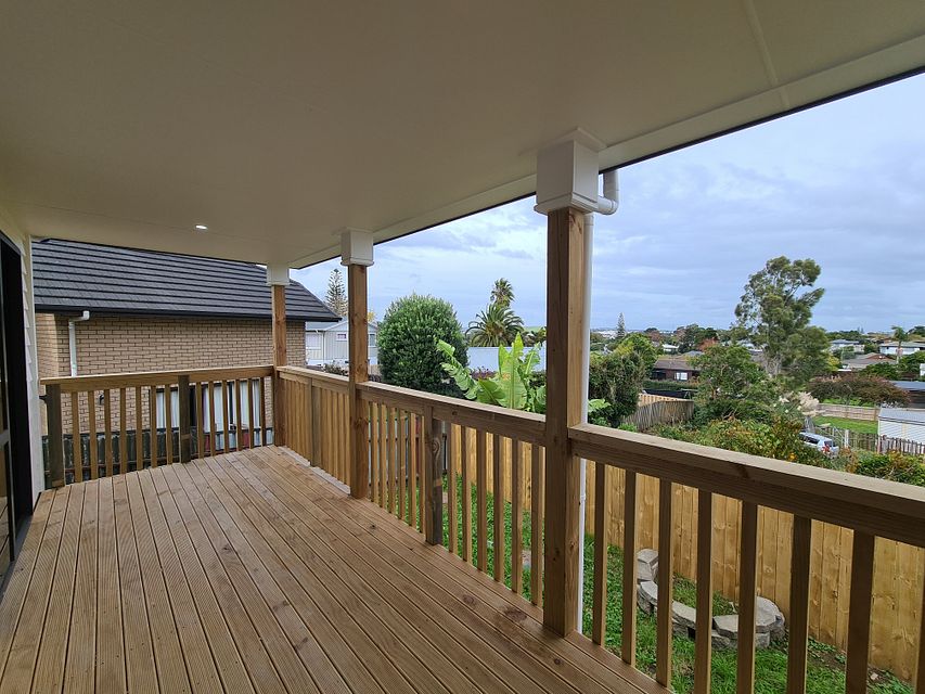 House for rent Auckland 90A Gossamer Drive, Pakuranga Heights