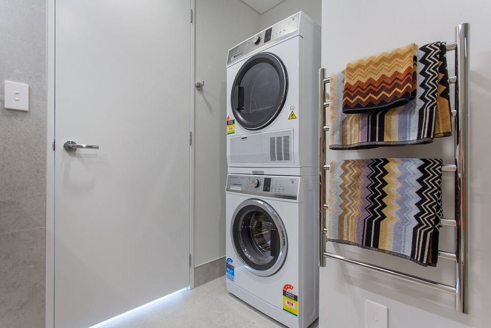 Apartment for rent Auckland 407/34 Edwin Street, Mount Eden myRent