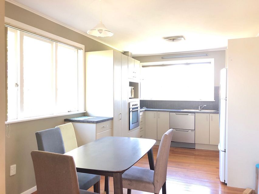 House for rent Auckland 65 Bond Crescent, Forrest Hill myRent.co.nz