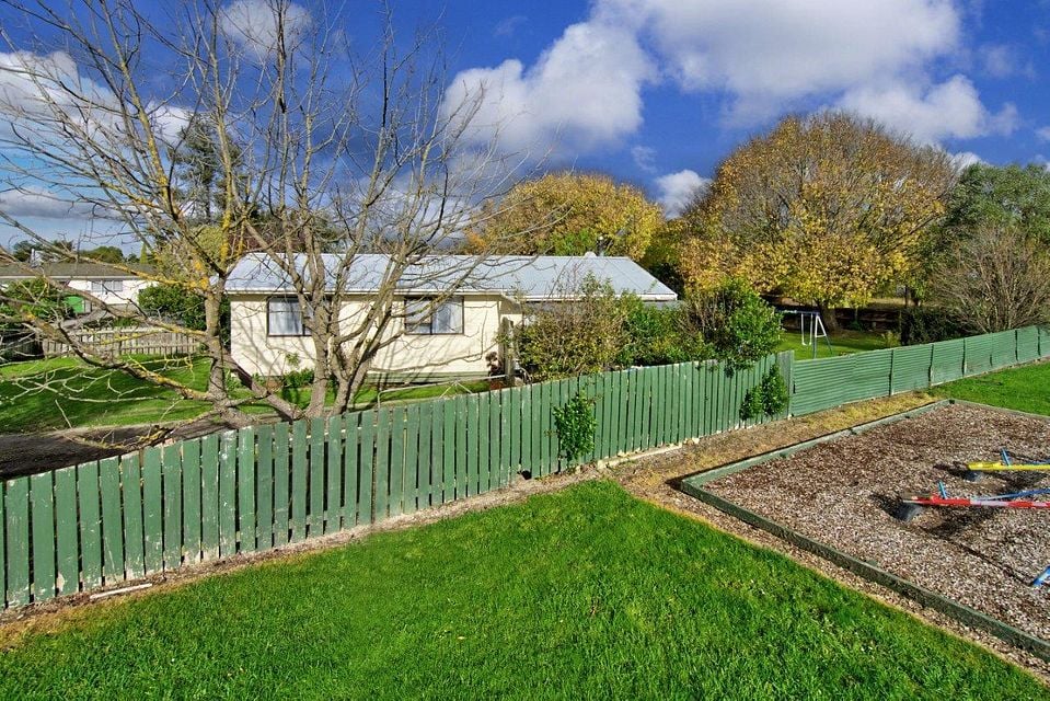 house-for-rent-masterton-13-vogel-crescent-masterton-myrent-co-nz