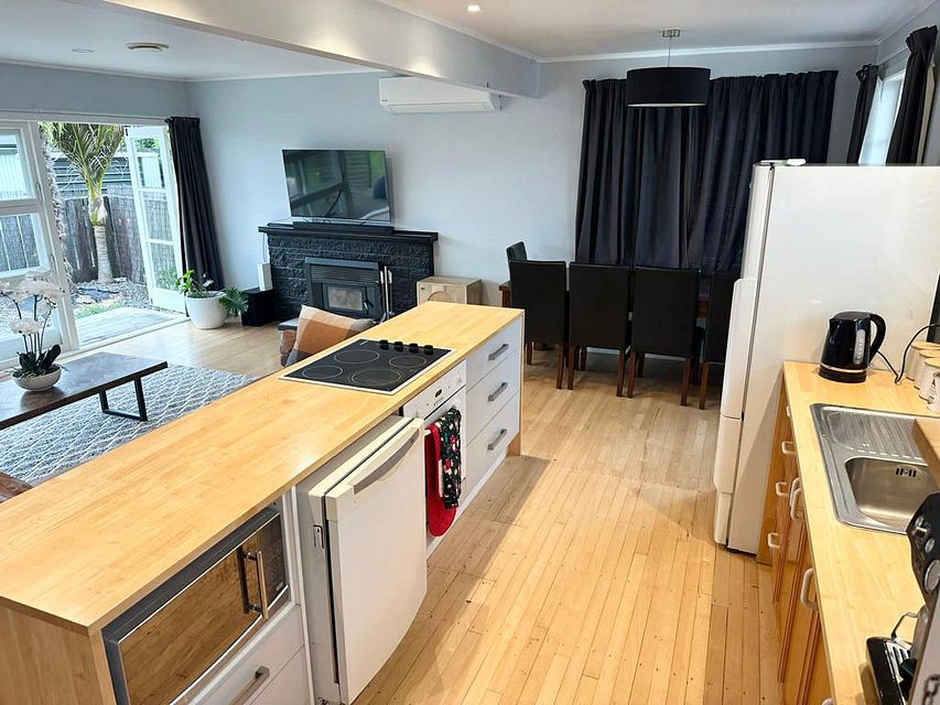 House for rent Hamilton 12 Bruce Avenue, Glenview myRent.co.nz