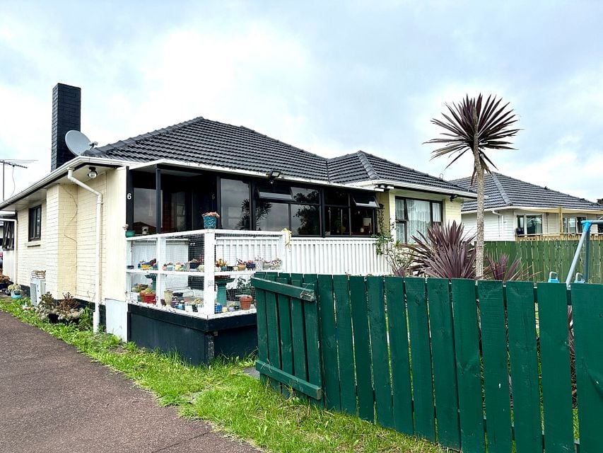 House for rent Auckland | 6 Durham Street, Te Atatu Peninsula - myRent ...