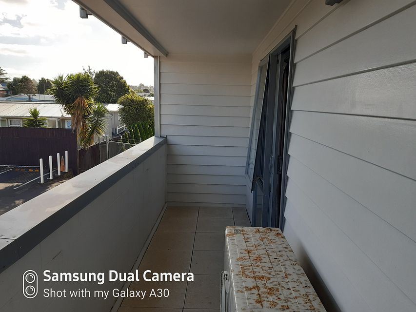 Apartment for rent Auckland 1I/86A Rockfield Road, Penrose myRent.co.nz