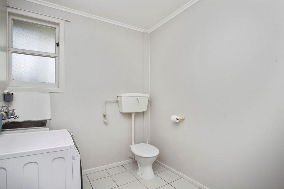 Apartment for rent Auckland 2/214 Campbell Road, Greenlane myRent.co.nz