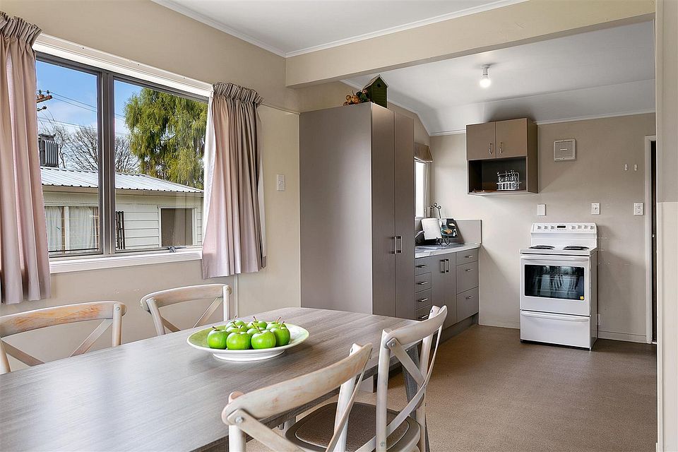 House for rent Taupo 67 Mere Road, Taupo myRent.co.nz