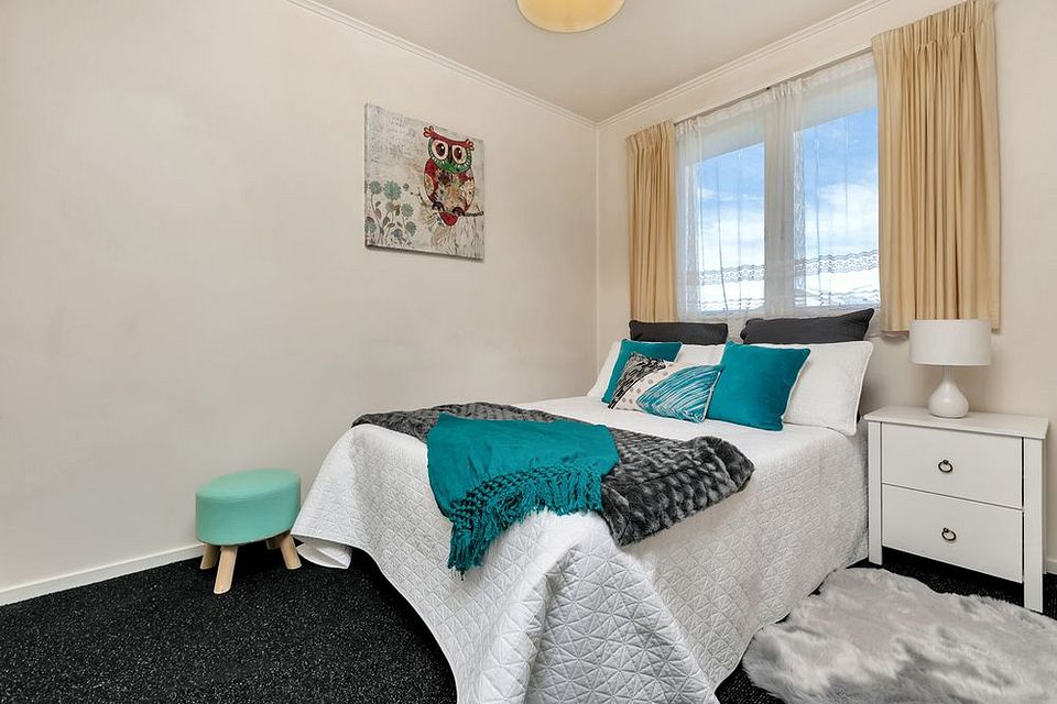 House for rent Auckland 16 Patts Avenue, Glendene myRent.co.nz