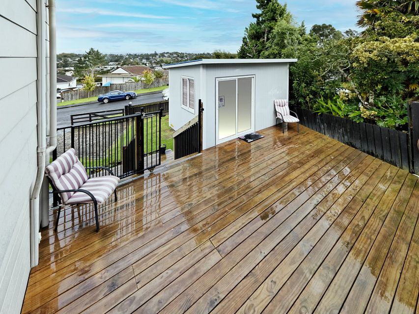 House for rent Auckland 32 Glenbervie Crescent, Massey myRent.co.nz
