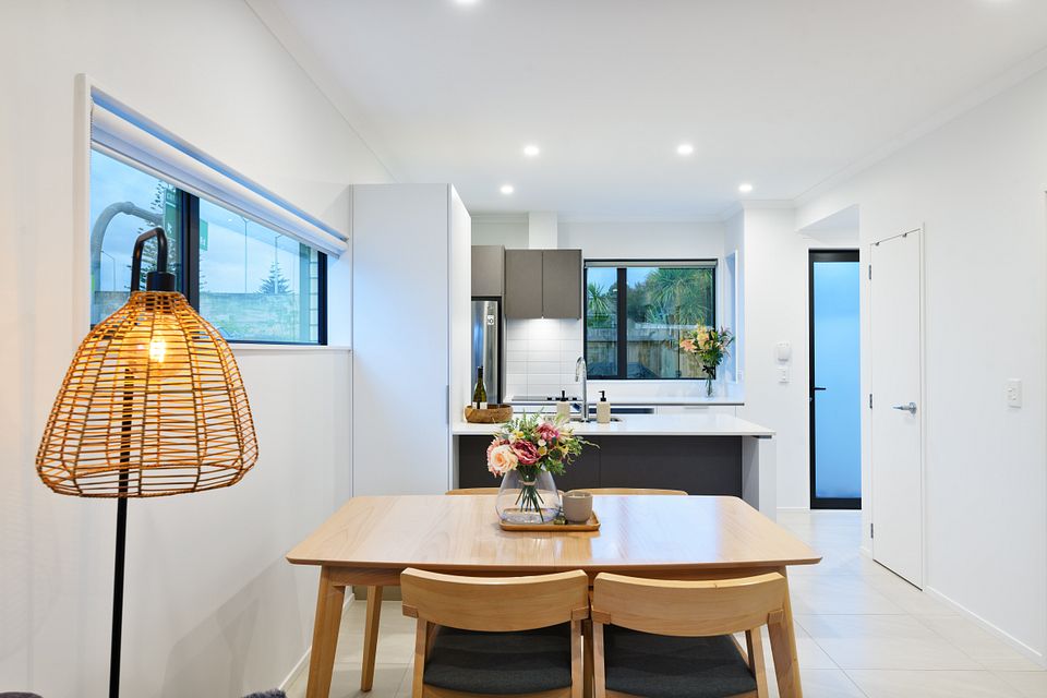 Townhouse for rent Auckland 32A Titoki Street, Te Atatu Peninsula myRent.co.nz