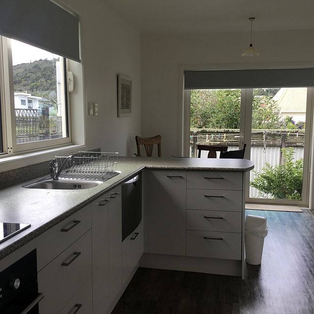 House for rent Orewa 52 Waiwera Road, Waiwera myRent.co.nz