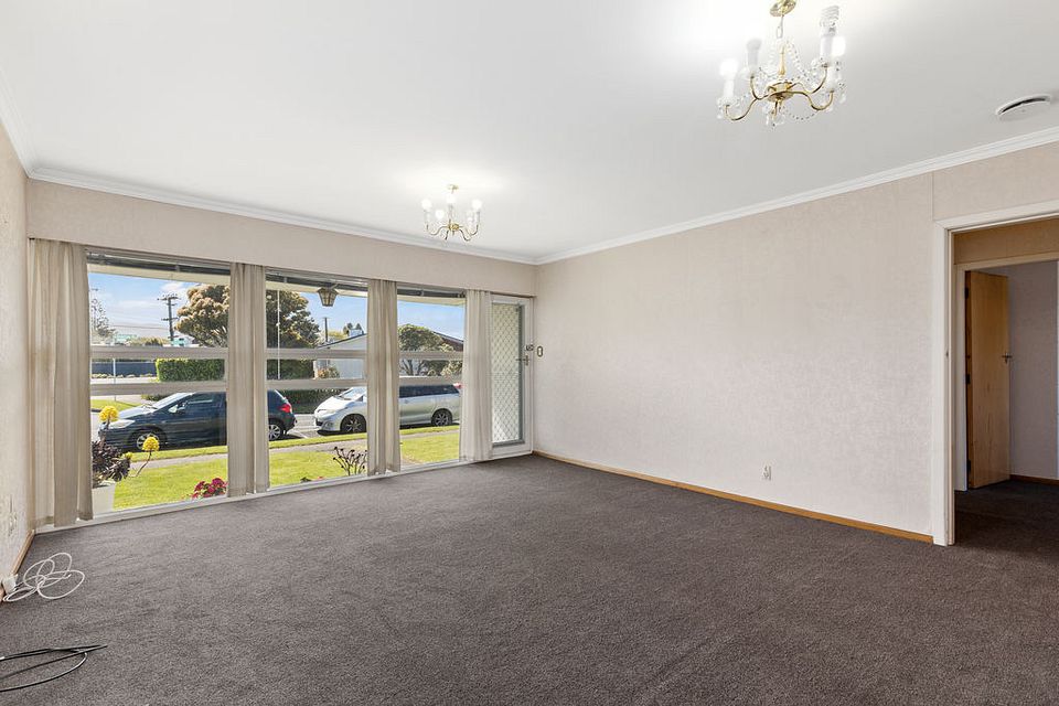 Unit for rent Lower Hutt 16 Amberley Grove, Hutt Central myRent.co.nz