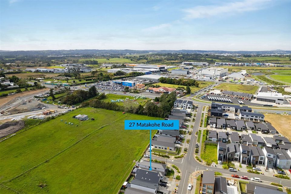 House for rent Auckland 27 Matakohe Road, Westgate myRent.co.nz