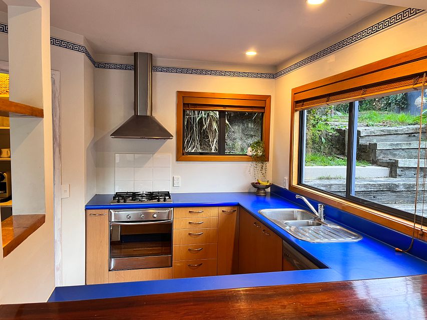 House for rent Lyttelton 37 Cornwall Road, Lyttelton myRent.co.nz