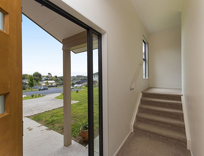 House for rent Pukekohe 44 Cape Vista Crescent, Pukekohe myRent.co.nz