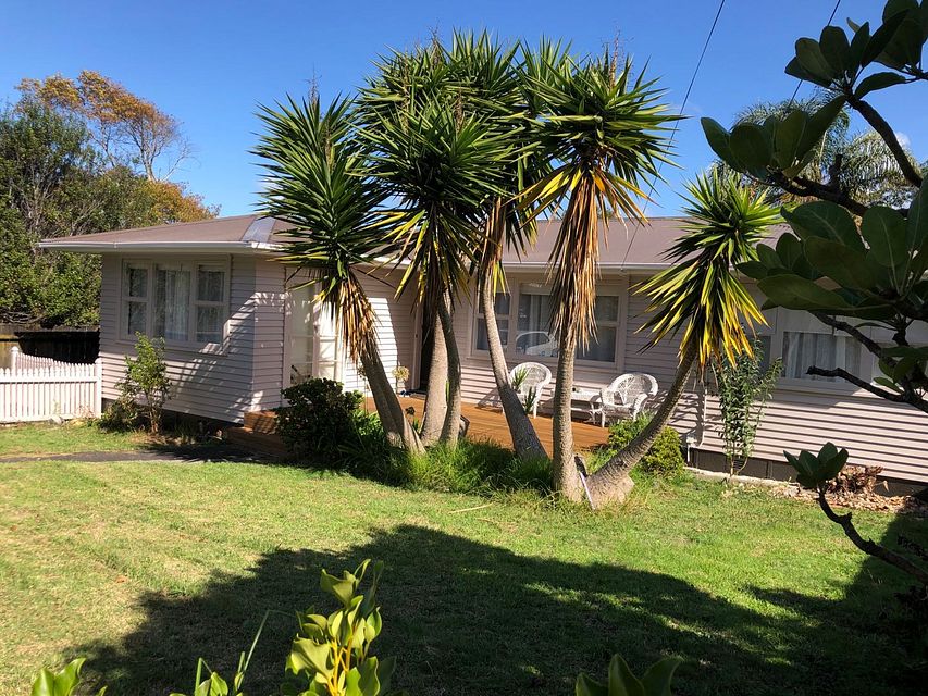 House for rent Auckland 65 Bond Crescent, Forrest Hill myRent.co.nz