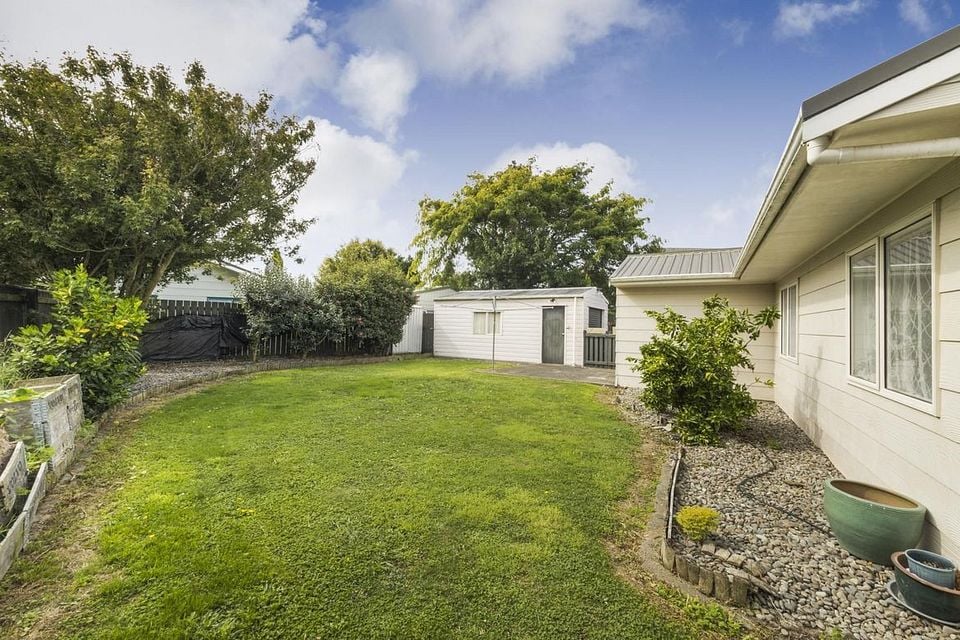 House for rent Palmerston North 20 Dalwood Grove, Highbury myRent.co.nz