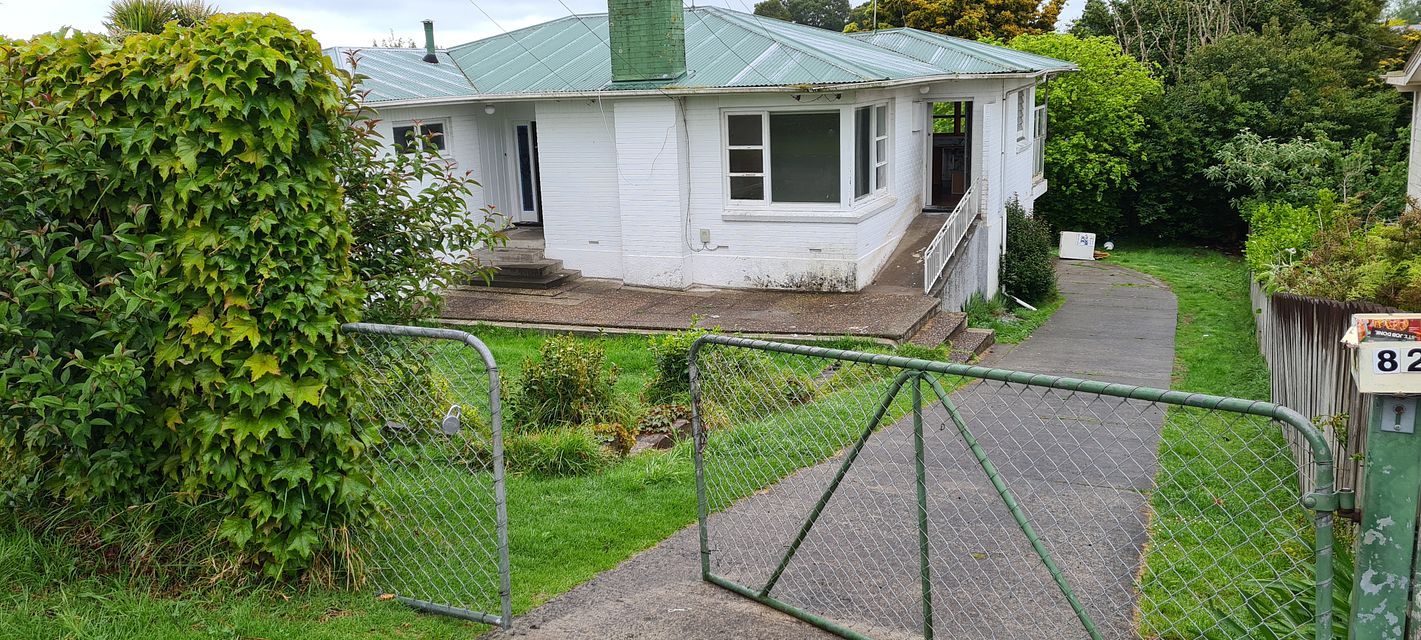House for rent Hamilton 82 Storey Avenue, Forest Lake myRent.co.nz