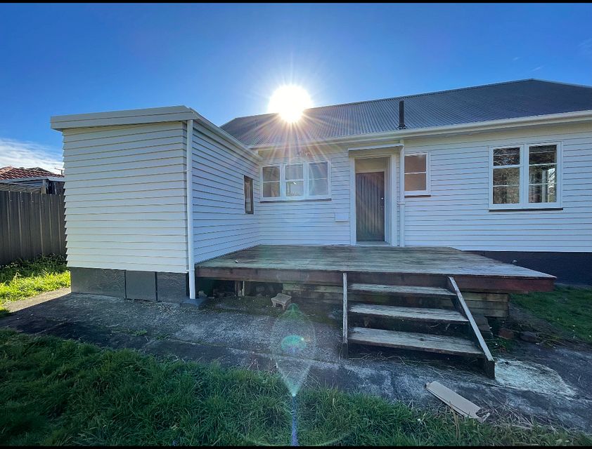 House for rent Whangarei 35 Cairnfield Road, Kensington myRent.co.nz