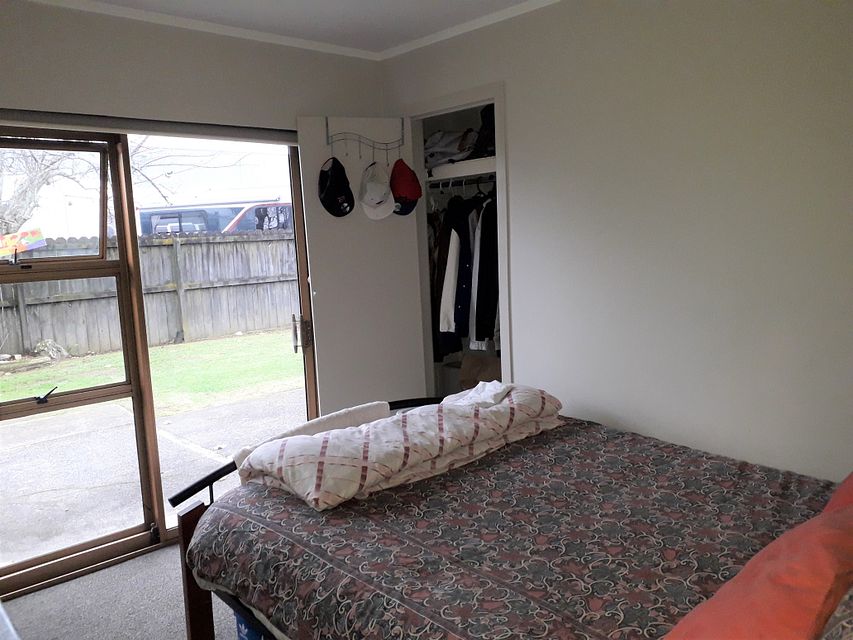 House for rent Pukekohe 73 Paerata Road, Pukekohe myRent.co.nz