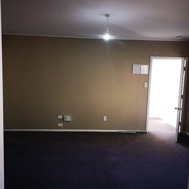 Unit for rent Porirua B/187 Sievers Grove, Cannons Creek myRent.co.nz