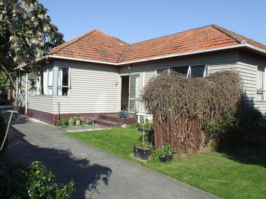 House for rent Christchurch 63 Centennial Avenue, Riccarton myRent