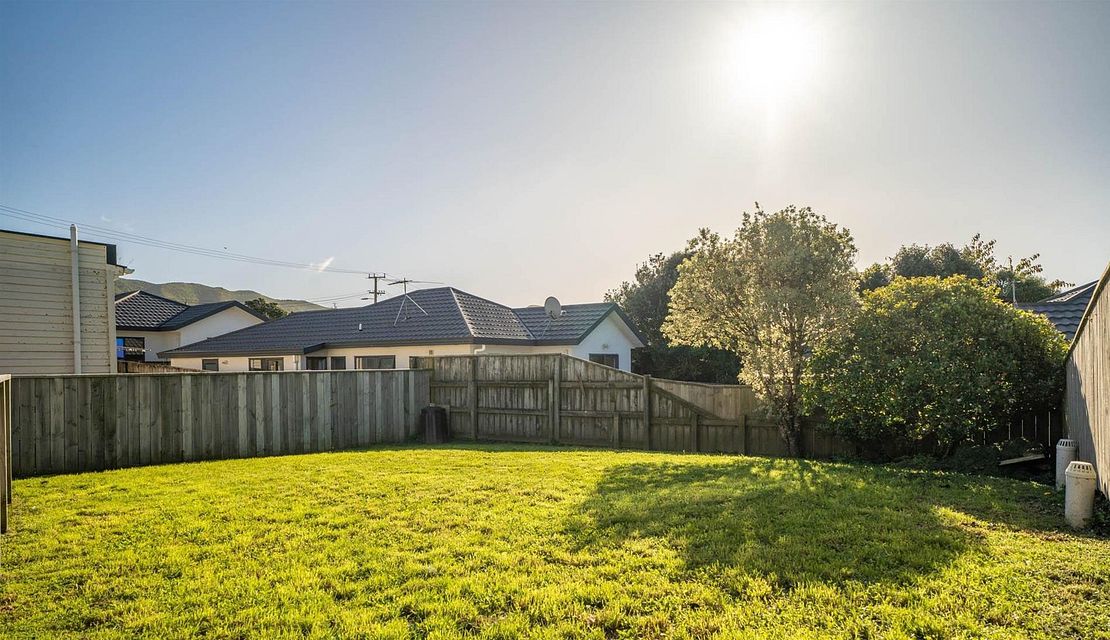 Flat for rent Wellington 16A Tarawera Road, Johnsonville myRent.co.nz