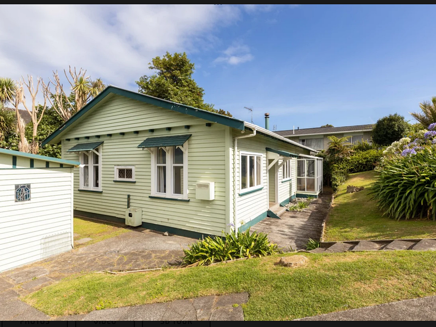 House for rent New Plymouth 6 Calvert Road, Moturoa myRent.co.nz