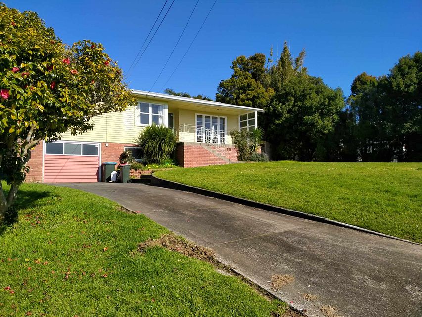 House for rent Auckland 181 Hillsborough Road, Hillsborough myRent.co.nz