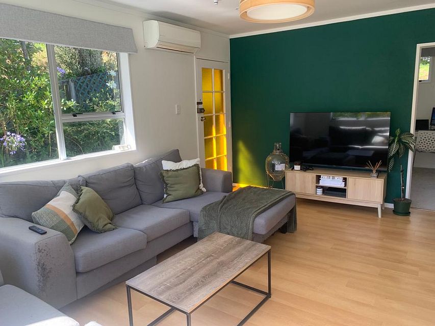 House for rent Wellington 1/20 Doris Gordon Crescent, Crofton Downs myRent.co.nz