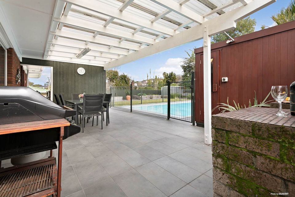 House for rent Auckland 151 Gossamer Drive, Pakuranga Heights