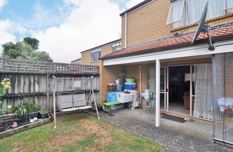 Townhouse for rent Auckland Ranui myRent.co.nz
