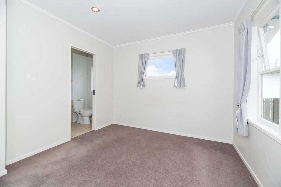 House for rent Auckland 41 Canberra Avenue, Lynfield myRent.co.nz