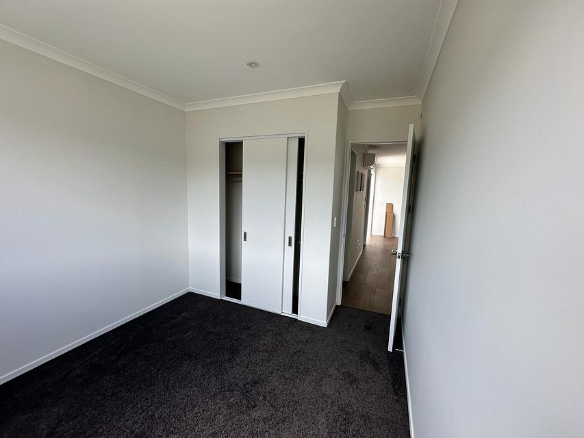 House for rent Kumeu A/27 Raymond Grace Avenue, Huapai myRent.co.nz