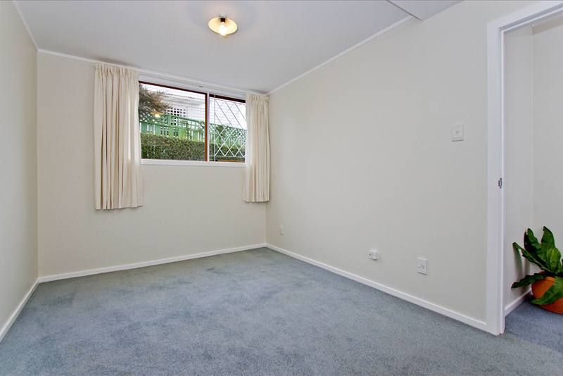 Flat for rent Auckland 2/652 Sandringham Road, Sandringham myRent.co.nz