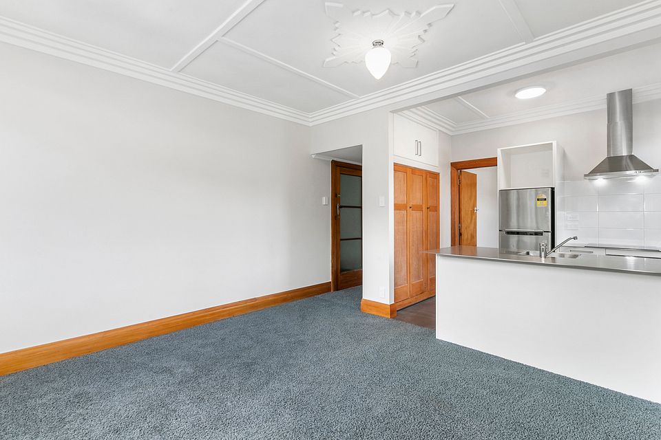 Apartment for rent Dunedin 6/53 Manor Place, Dunedin Central myRent