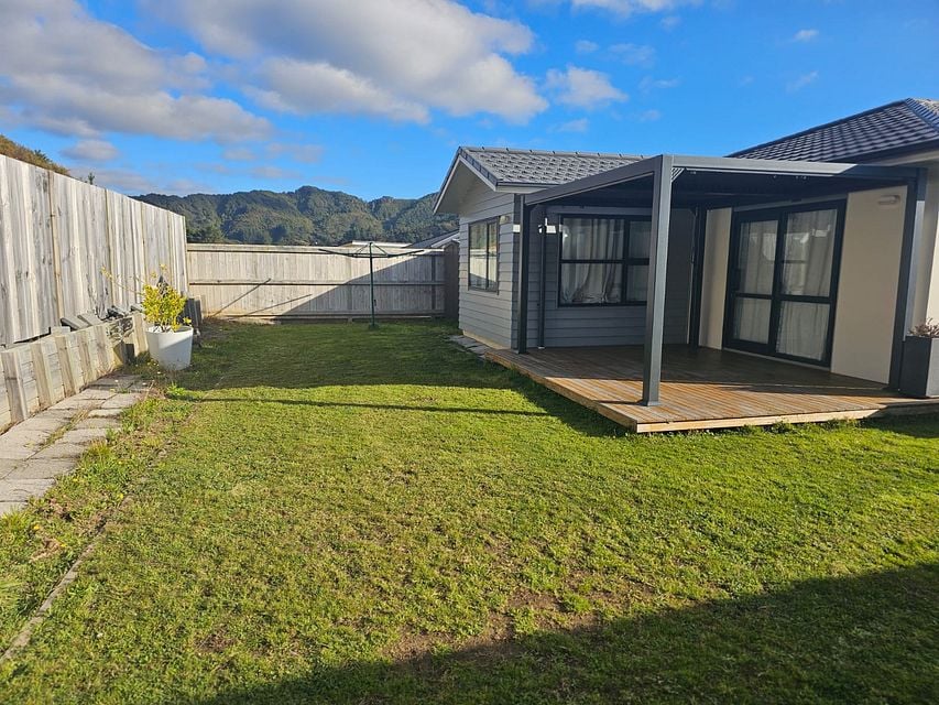 House for rent Lower Hutt 39 Brian Terrace, Wainuiomata