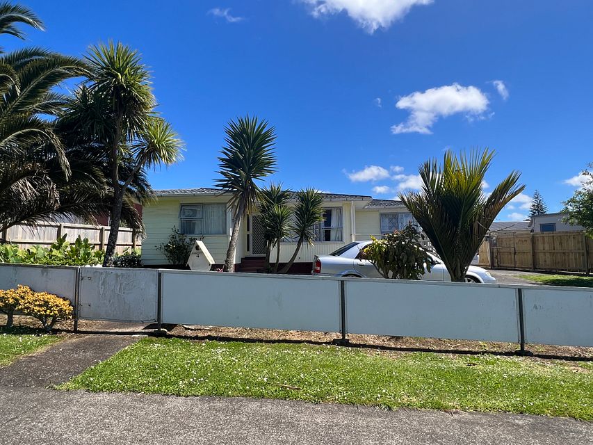 House for rent Auckland 4 Kivell Close, Mangere East myRent.co.nz