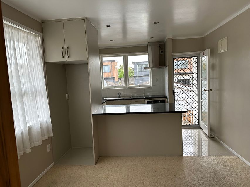 Unit for rent Auckland 3/28 Matai Road, Greenlane myRent.co.nz