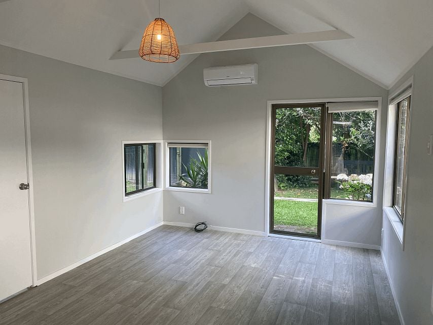 House for rent Auckland 11B Fairway Drive, Mount Roskill myRent.co.nz