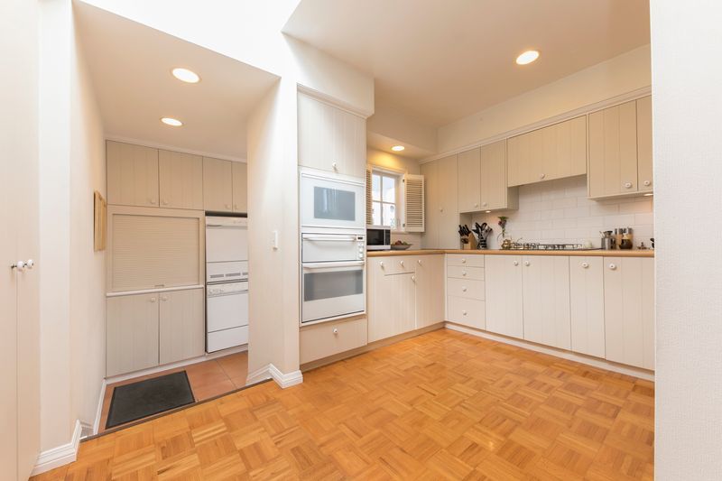 House for rent Auckland 51 Mount Smart Road, Onehunga myRent.co.nz